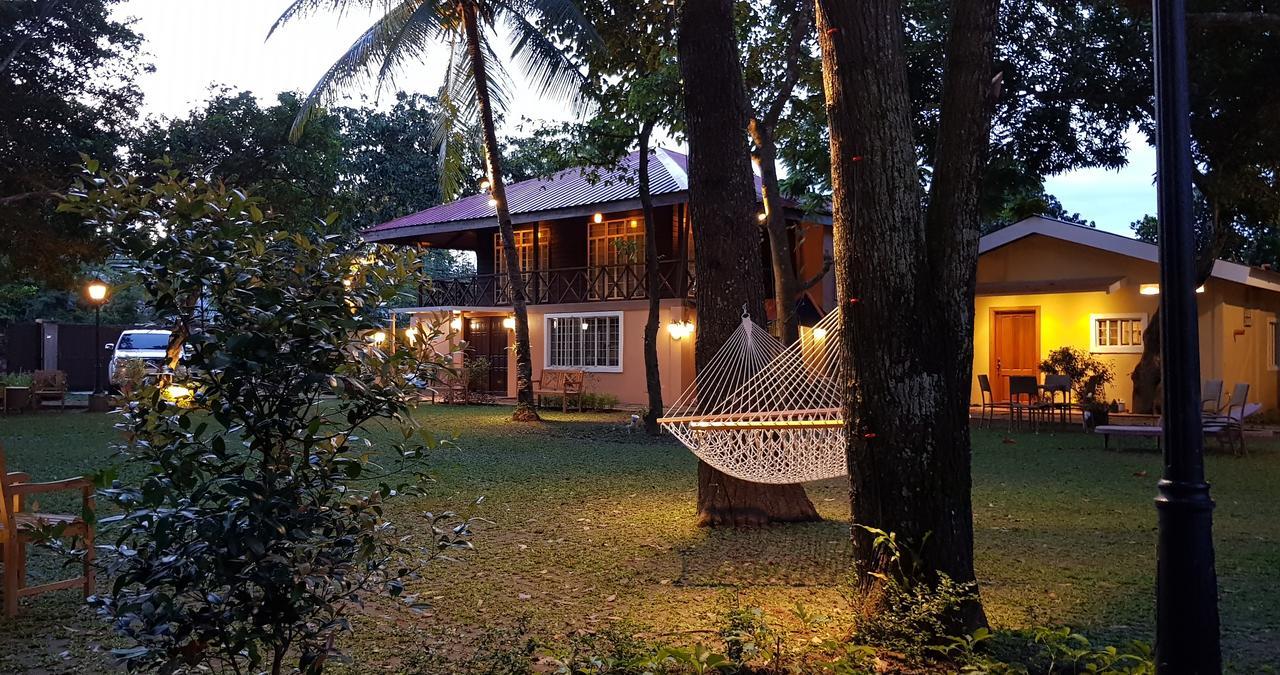 Stay Amare Villa Maria 1 Bacolod Dış mekan fotoğraf