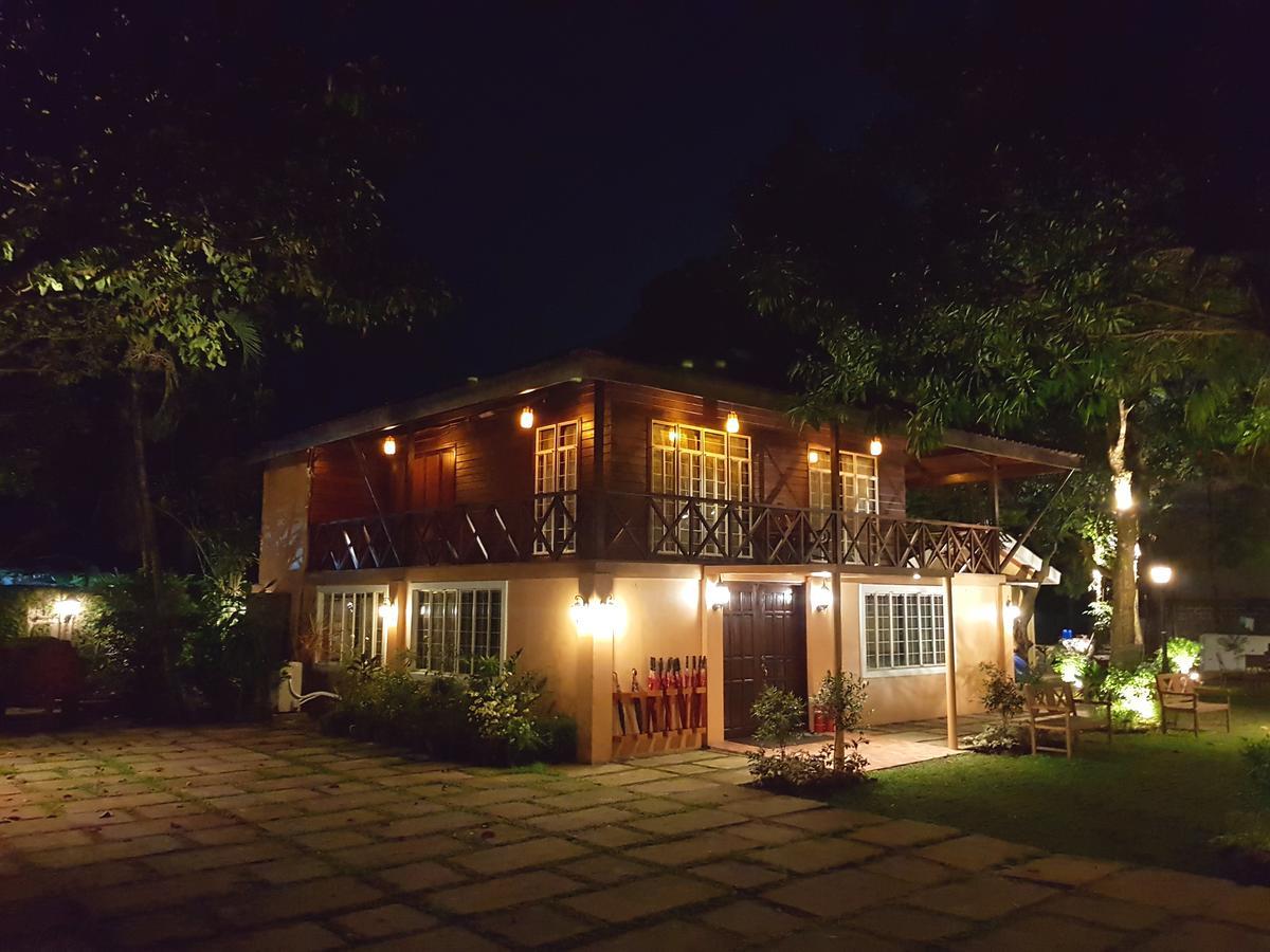 Stay Amare Villa Maria 1 Bacolod Dış mekan fotoğraf